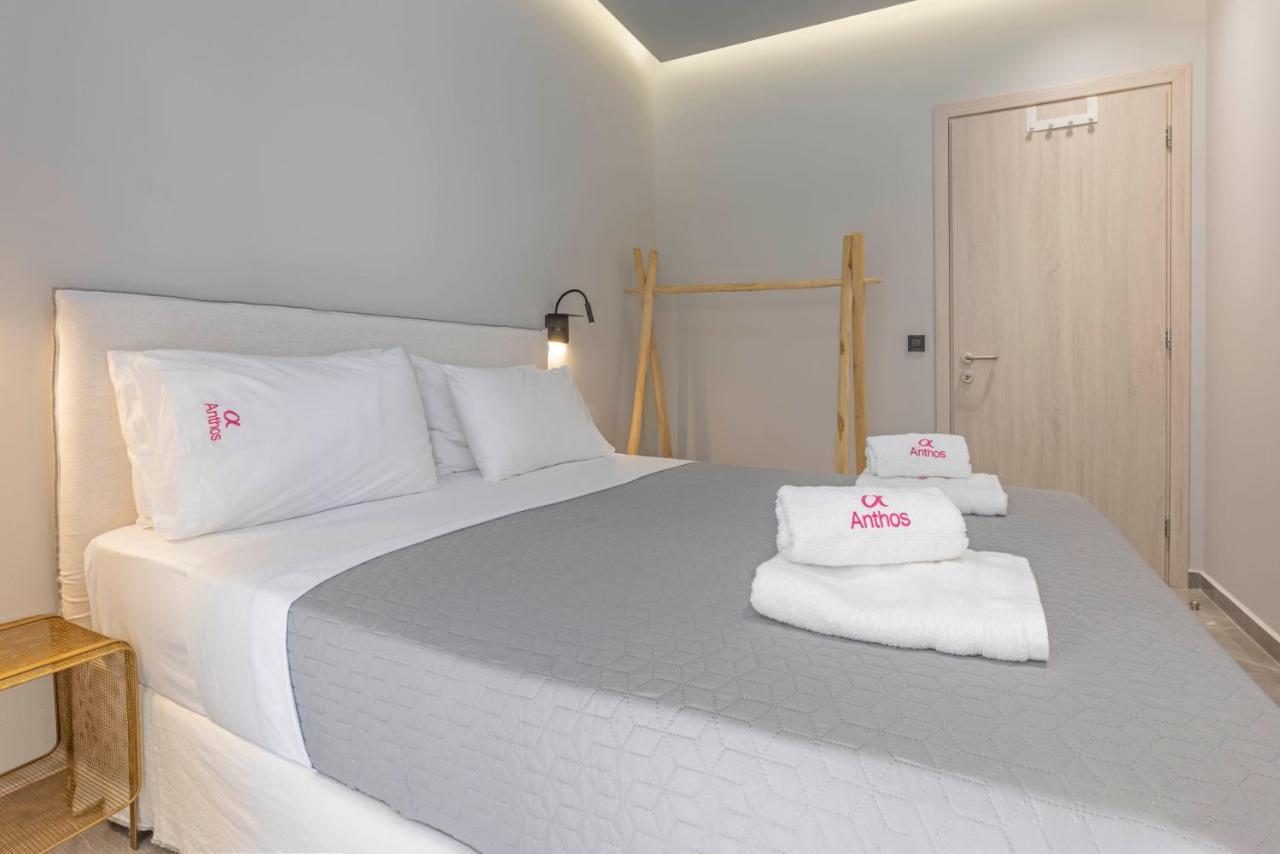 Elia & Anthos Deluxe Suites イキソス エクステリア 写真